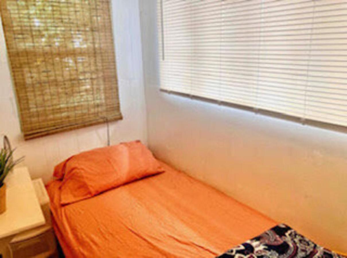Hébergement de vacances Skyline Vitali Siesta Couch Quarters In Heart Of Echo Park Dtla Awaits Los Angeles